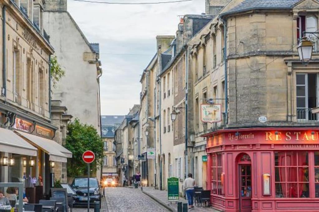 Le Petit Bayeusain Bayeux Exterior foto